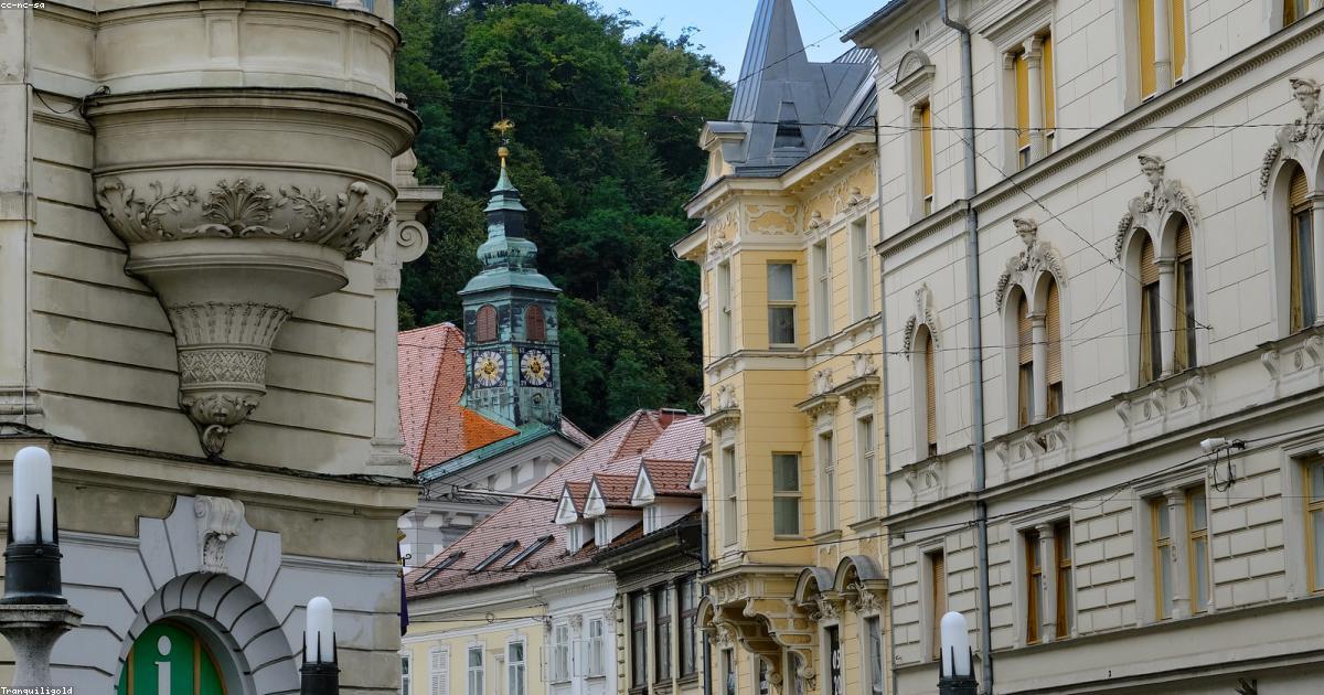 Garde-robe capsule: Simplifier ses vêtements